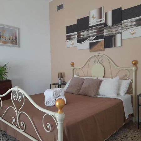 Casa Roma Affittacamere 外观 照片