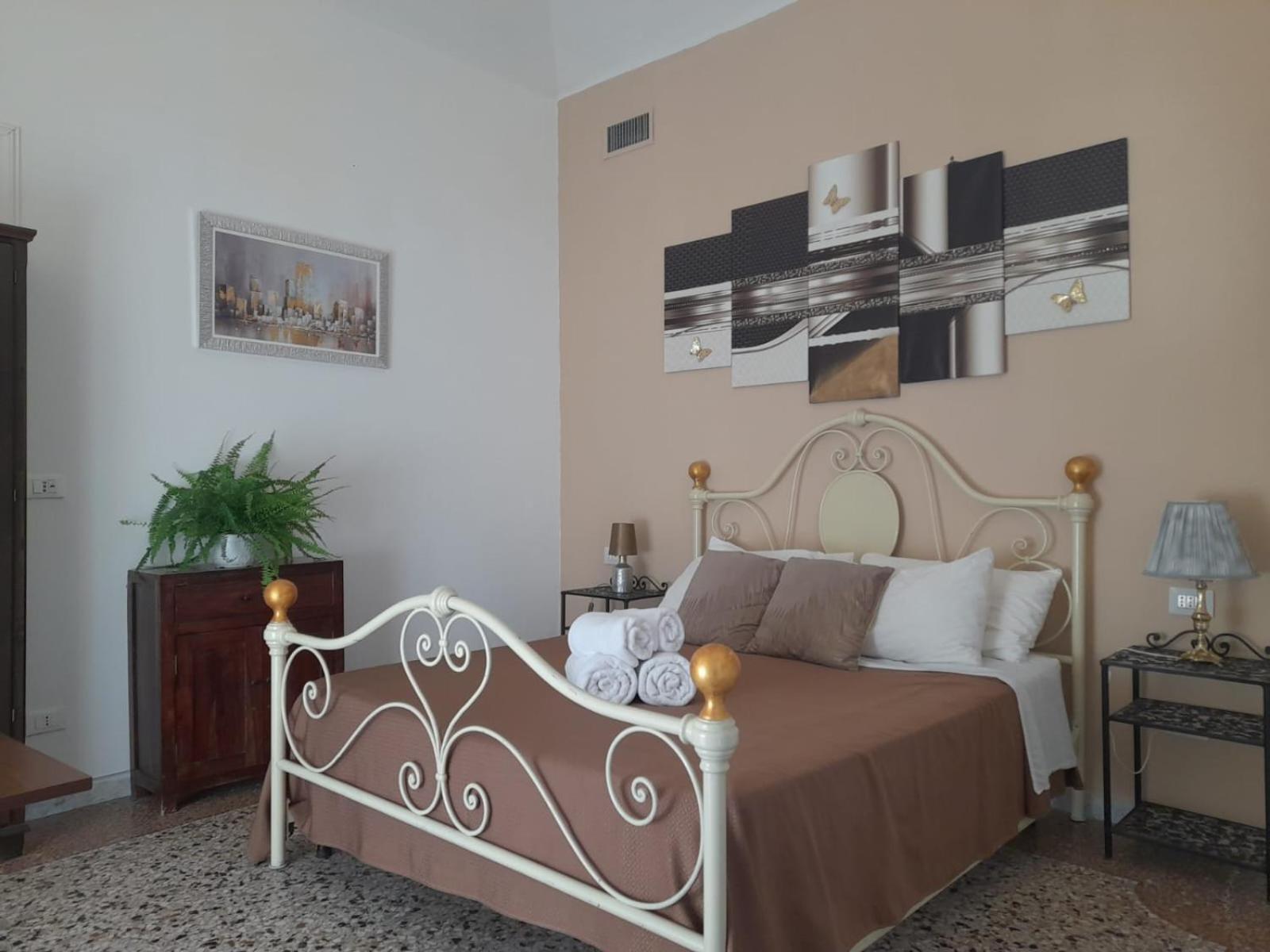 Casa Roma Affittacamere 外观 照片